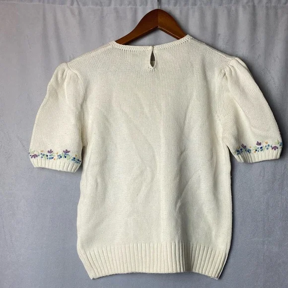 Vtg L.L. Bean Cream Embroidered Floral Knit Cottagecore Spring Sweater M - Picture 5 of 7